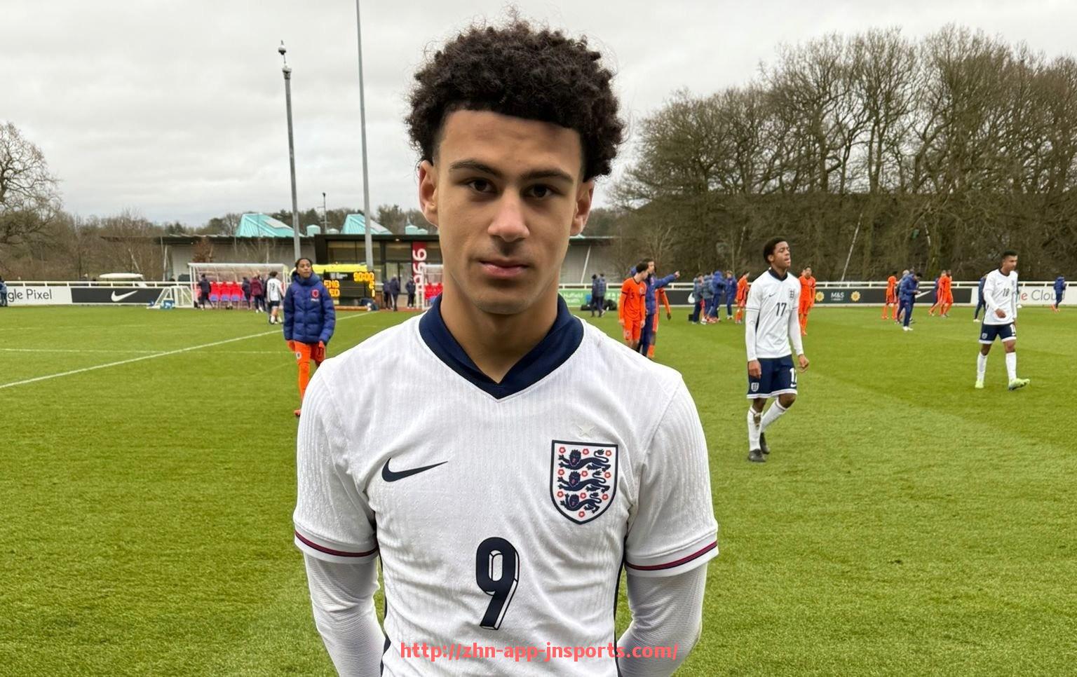 江南体育APP下载-英超对本土球员培养政策解析，是否真正帮助了英格兰足球？