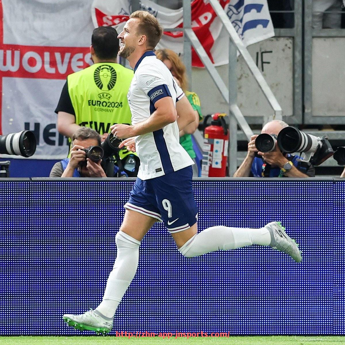 江南体育APP下载-德甲球队与德乙球队的区别详解,联赛级别与竞争水平对比